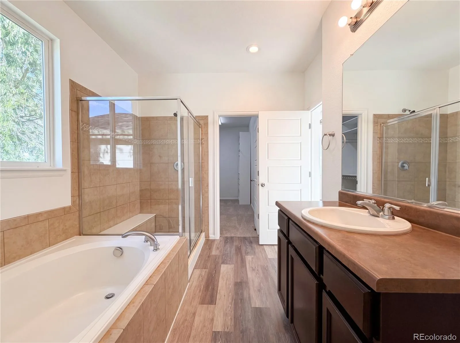 8585 Raspberry Drive Longmont CO 80504 | MLS #REC4366822 06012026225843 1600 28