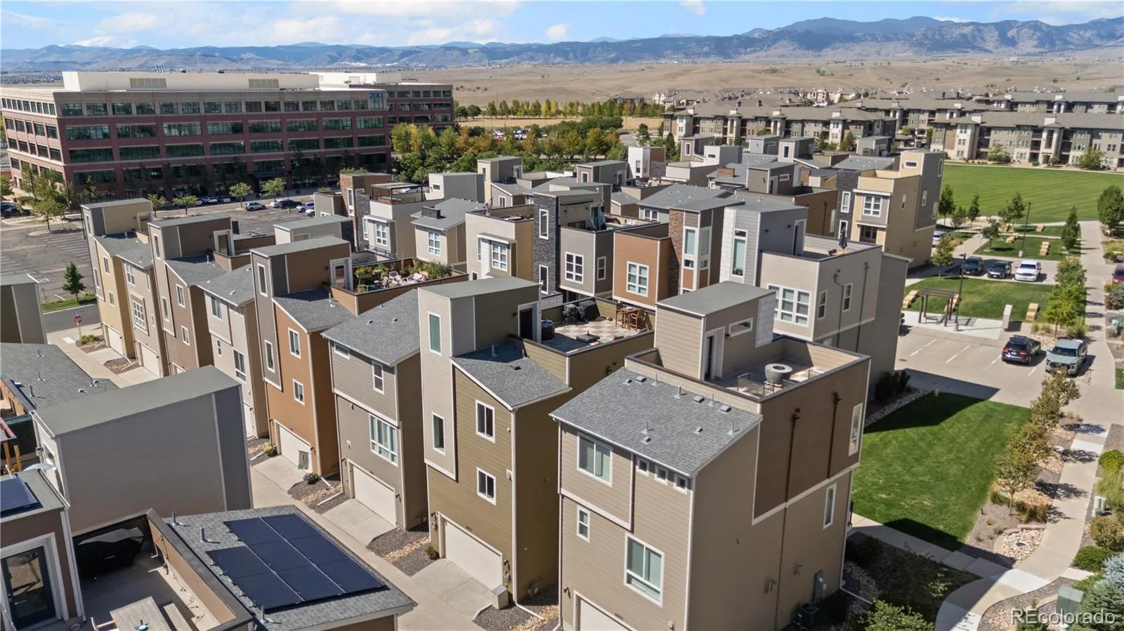 11933 Skyview Lane Broomfield CO 80021 | MLS #REC4367285 08212026031052 1600 3