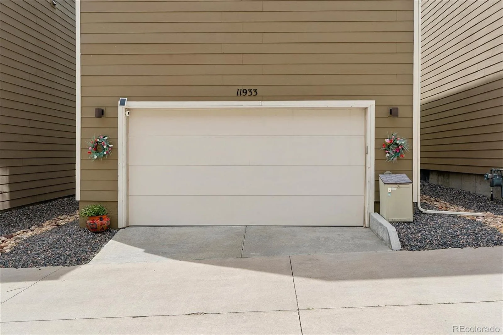 11933 Skyview Lane Broomfield CO 80021 | MLS #REC4367285 08212026031052 1600 31