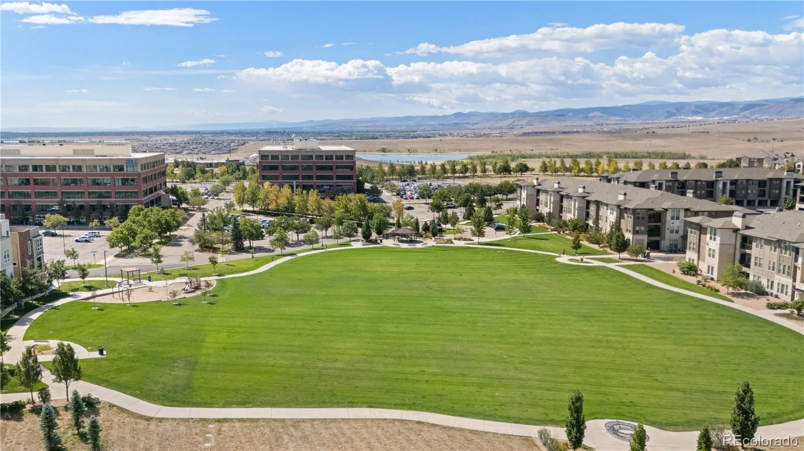 11933 Skyview Lane Broomfield CO 80021 | MLS #REC4367285 08212026031052 1600 32