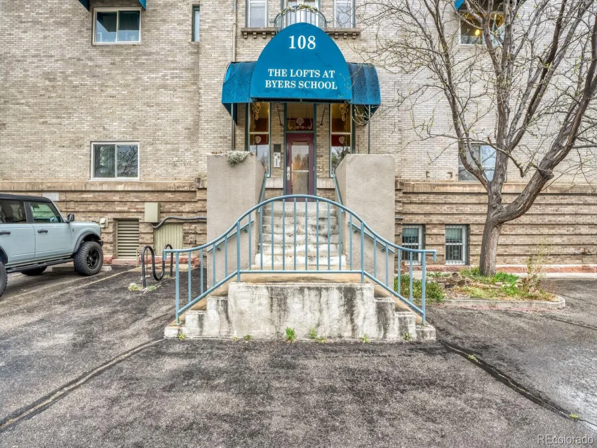 108 W Byers Place #202 Denver CO 80223 MLS #REC4368575 05182026191208 1200 24