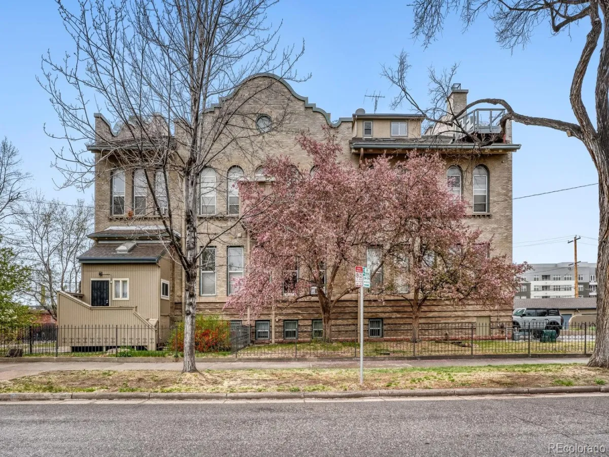 108 W Byers Place #202 Denver CO 80223 MLS #REC4368575 05182026191208 1200 30