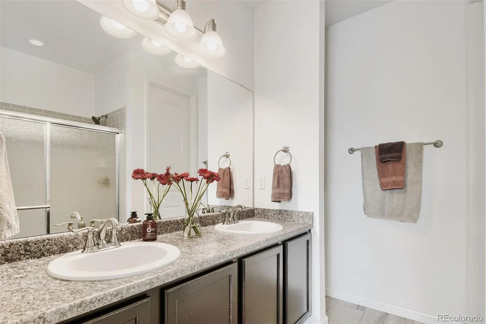 230 S Langdale Court Aurora CO 80018 | MLS #REC4368680 07242026182756 1600 13