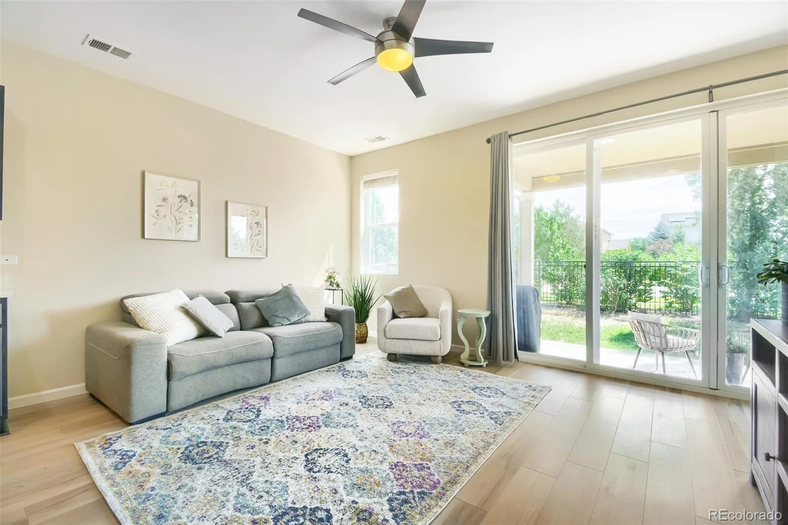 230 S Langdale Court Aurora CO 80018 | MLS #REC4368680 07242026182756 1600 5
