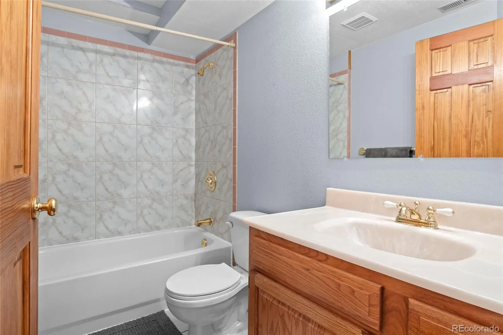 03182026221715 1600 32