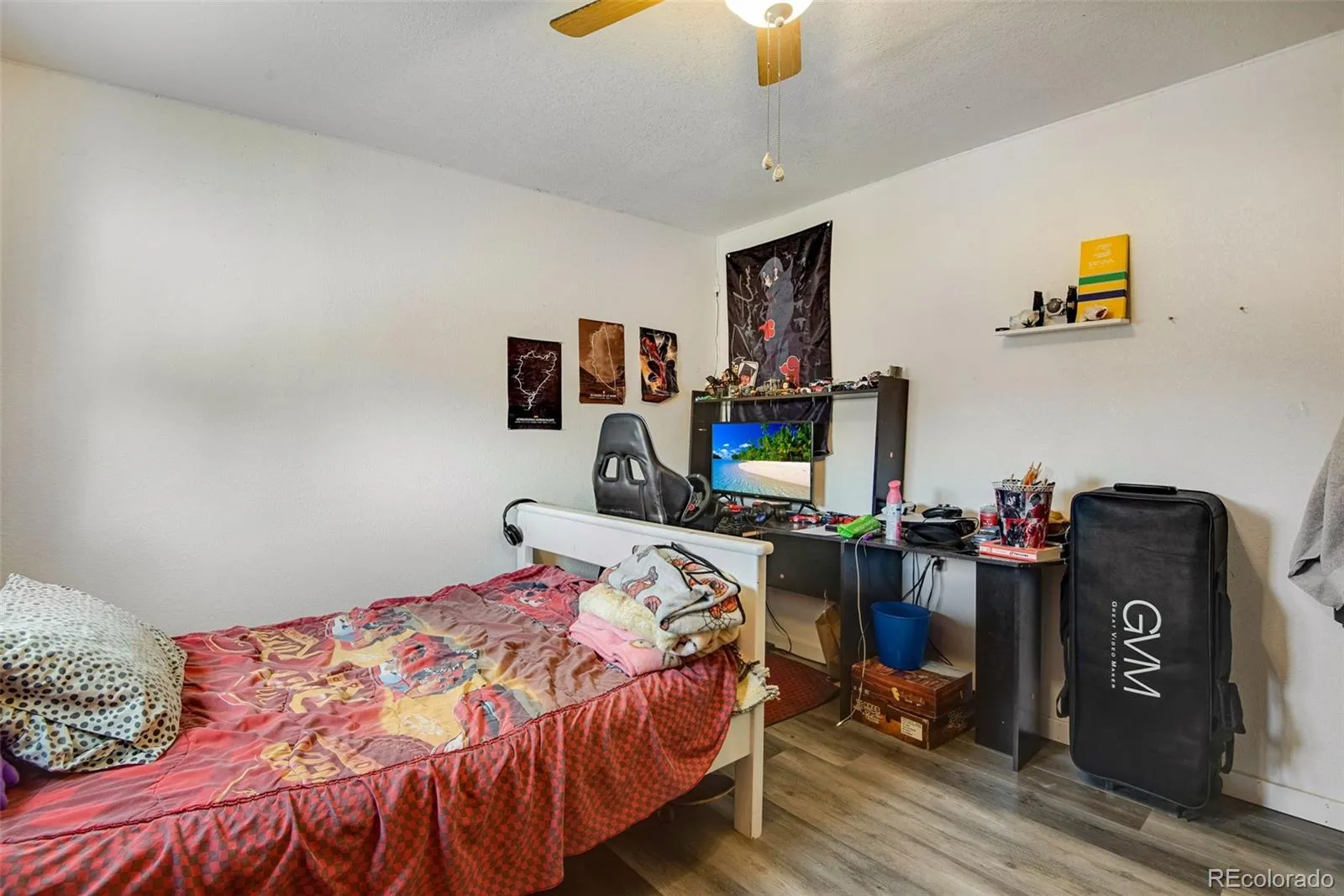 850 Peoria Street Aurora CO 80011 MLS #REC4369892 05022026061417 1600 32