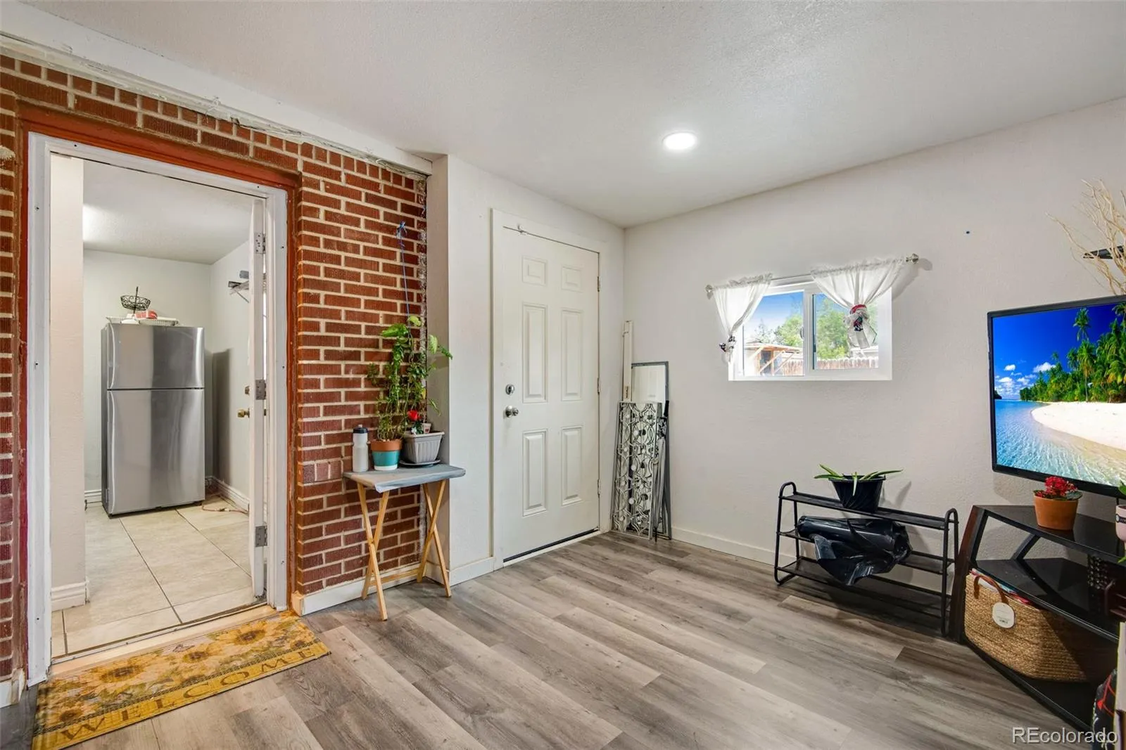 850 Peoria Street Aurora CO 80011 MLS #REC4369892 05022026061417 1600 36