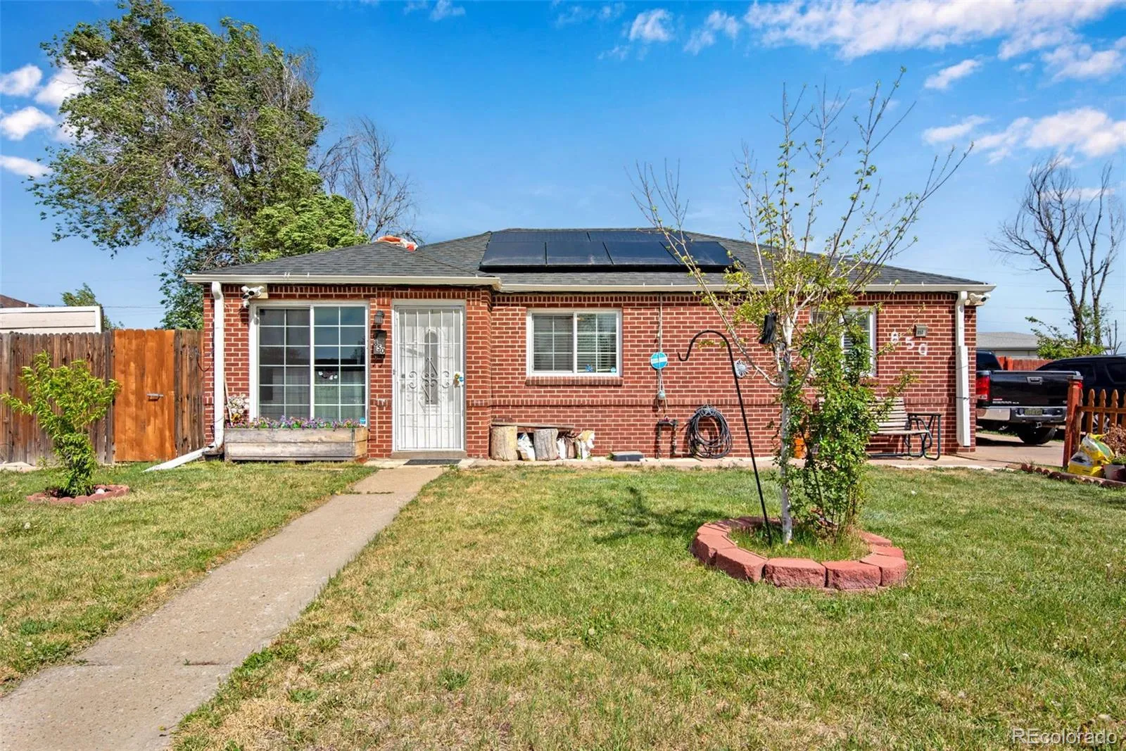 850 Peoria Street Aurora CO 80011 MLS #REC4369892 05022026061417 1600 4