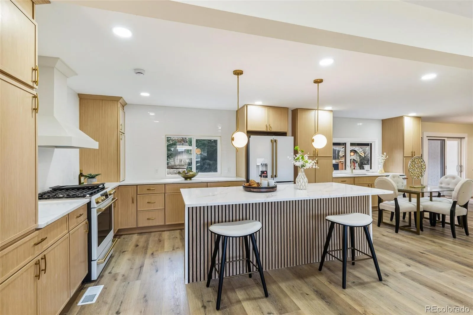 6708 W Portland Avenue Littleton CO 80128 | MLS #REC4370437 06122026073125 1600 11