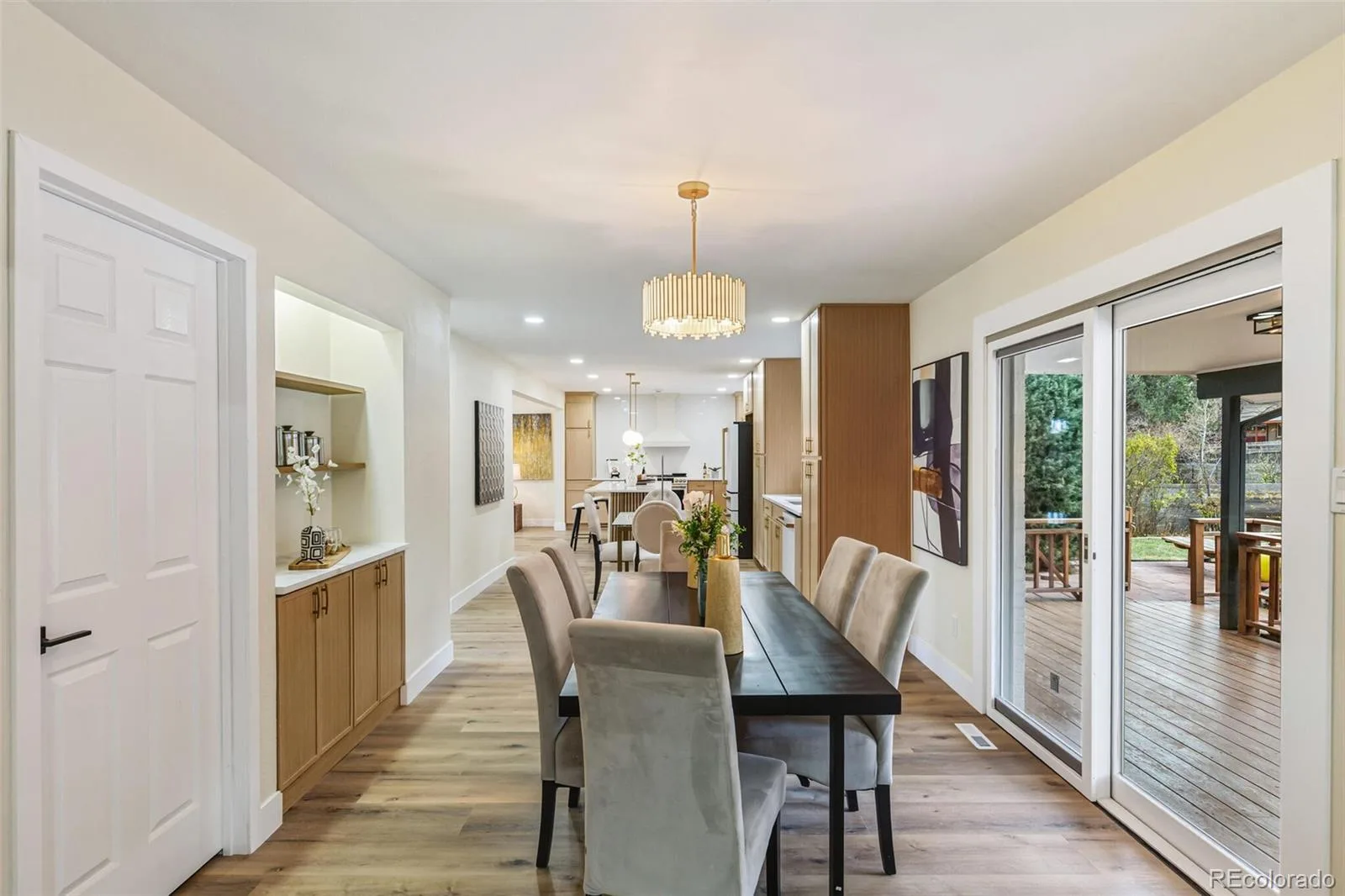 6708 W Portland Avenue Littleton CO 80128 | MLS #REC4370437 06122026073125 1600 16