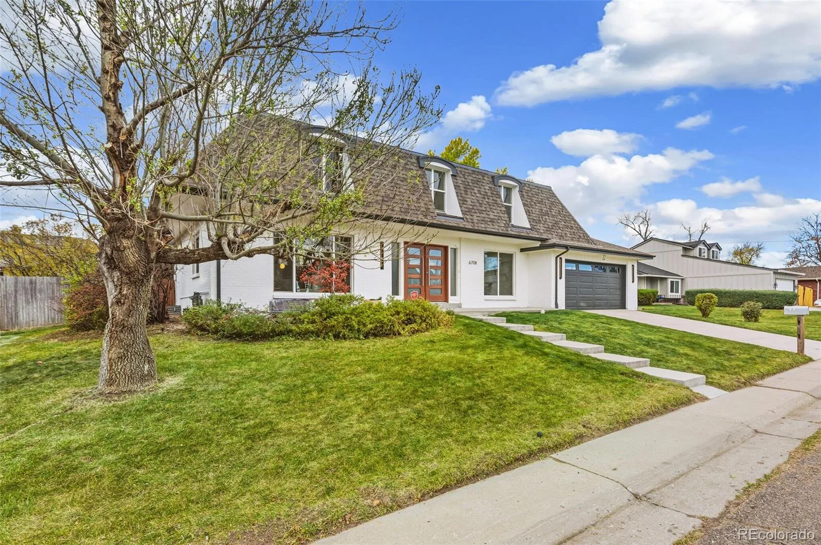 6708 W Portland Avenue Littleton CO 80128 | MLS #REC4370437 06122026073125 1600 49