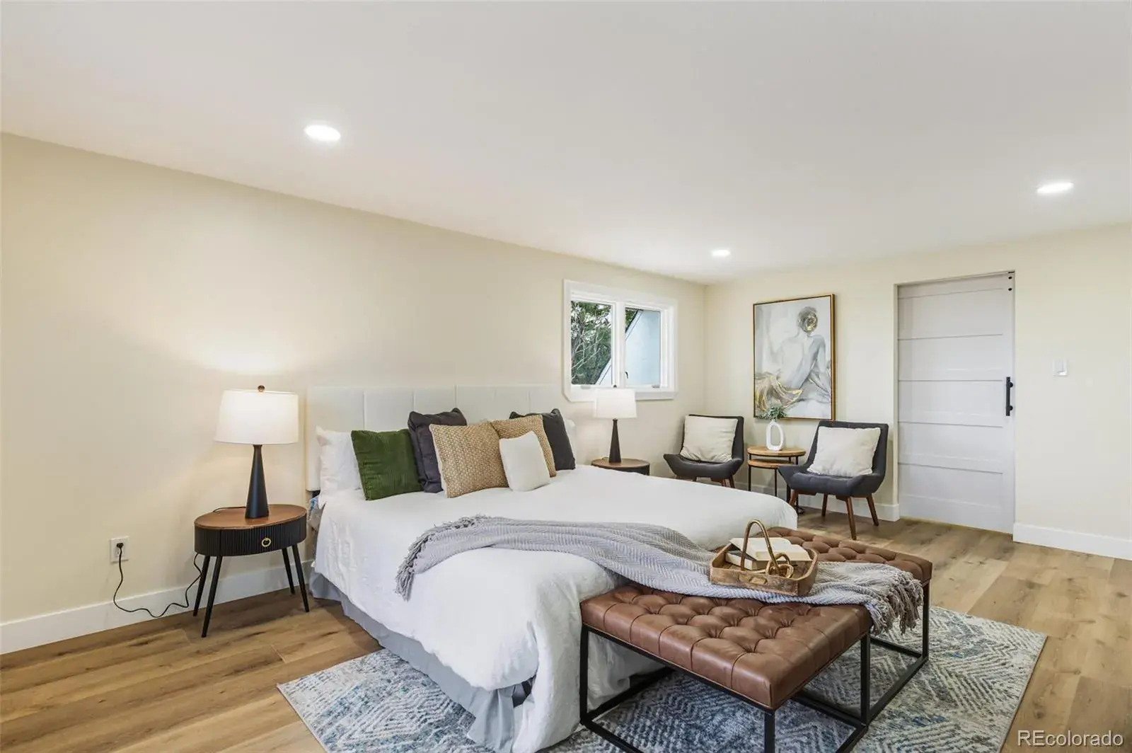 11132025000339 1600 24