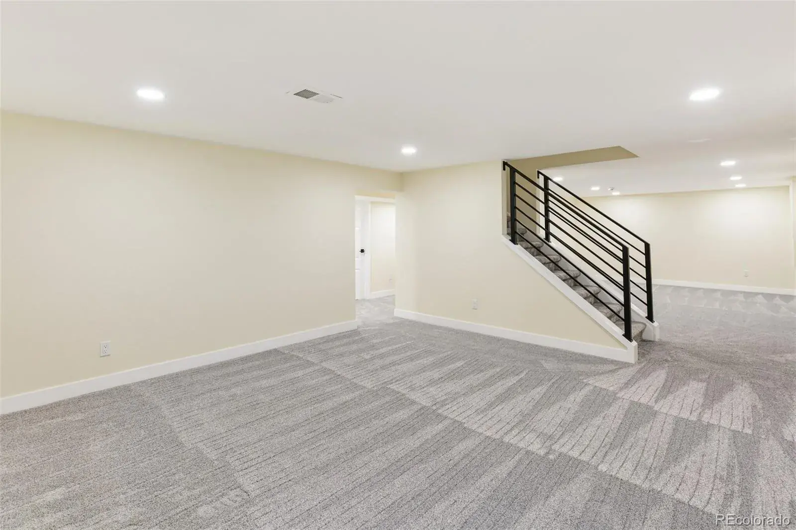 11132025000339 1600 33