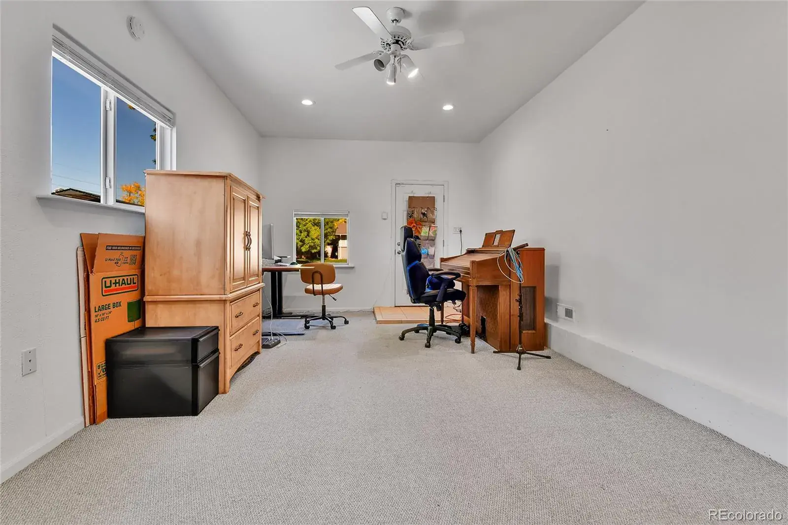 10172025011715 1600 37