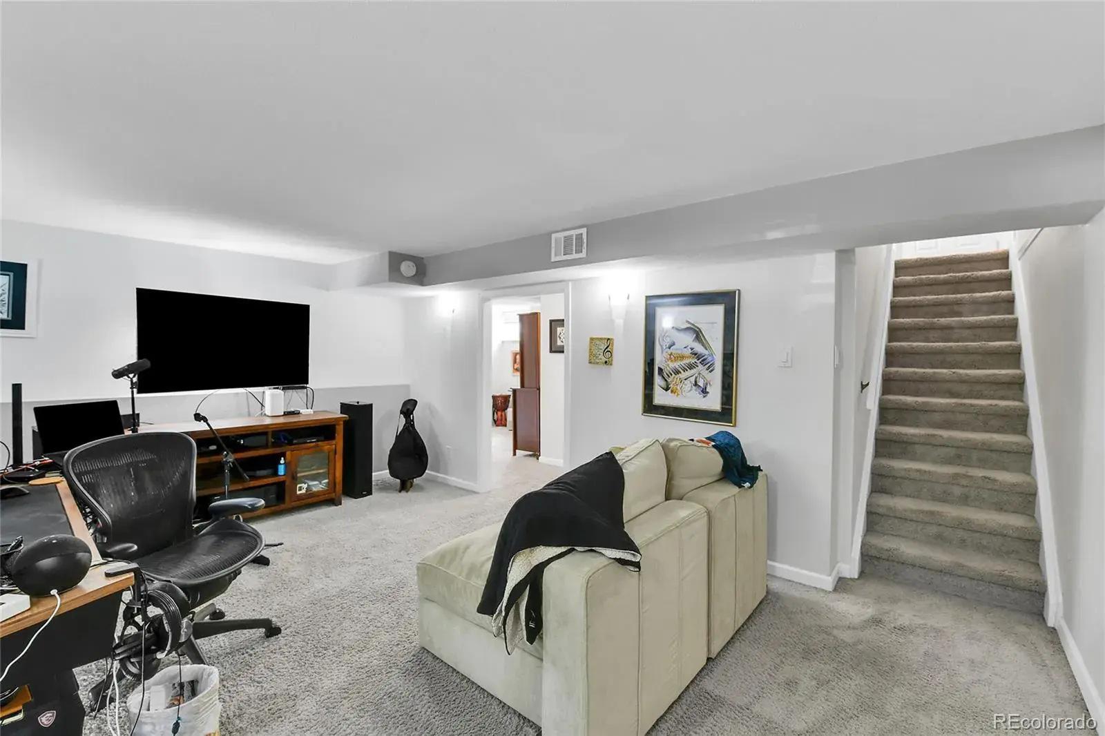 10172025011715 1600 40