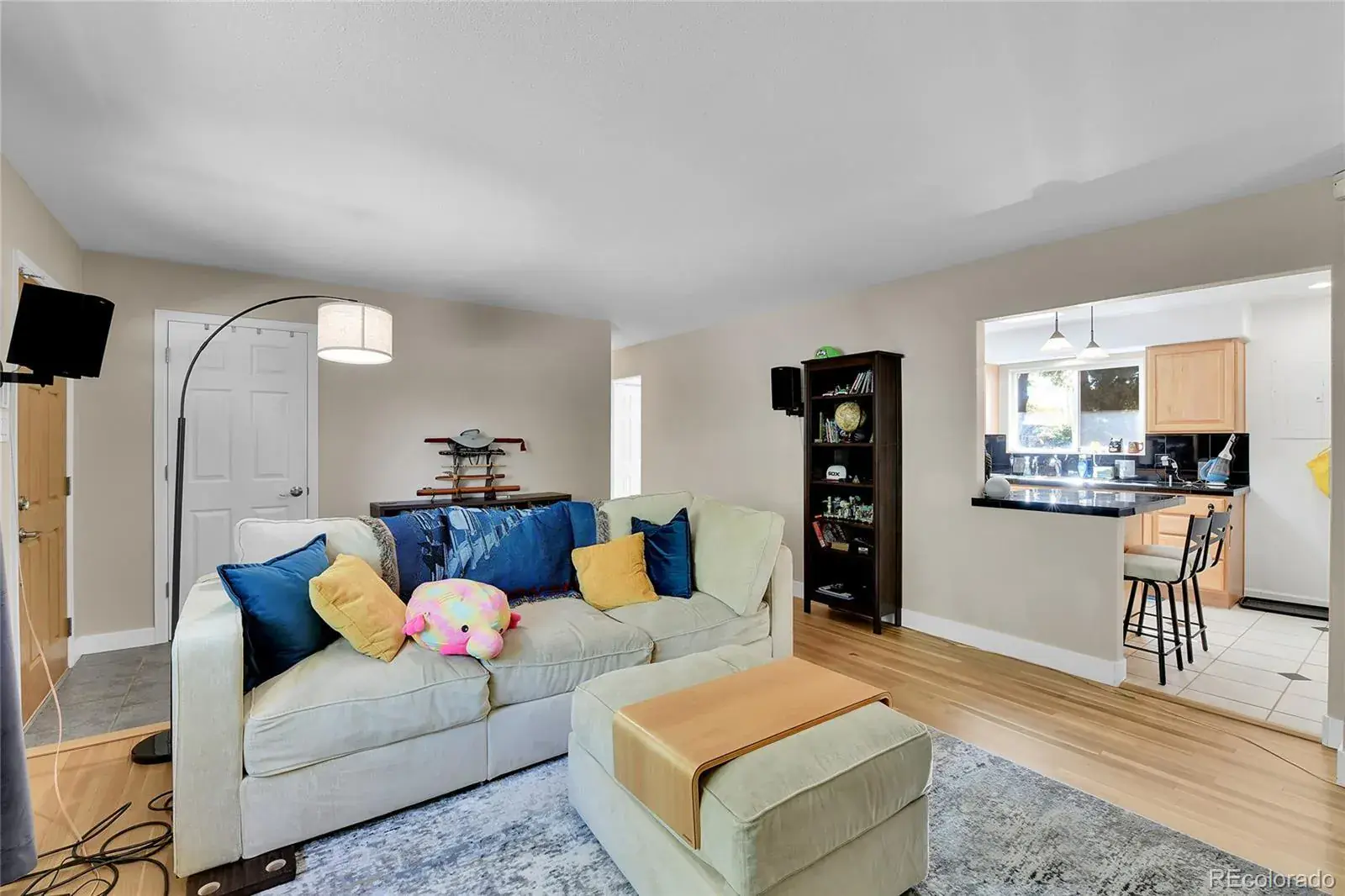 10172025011715 1600 8