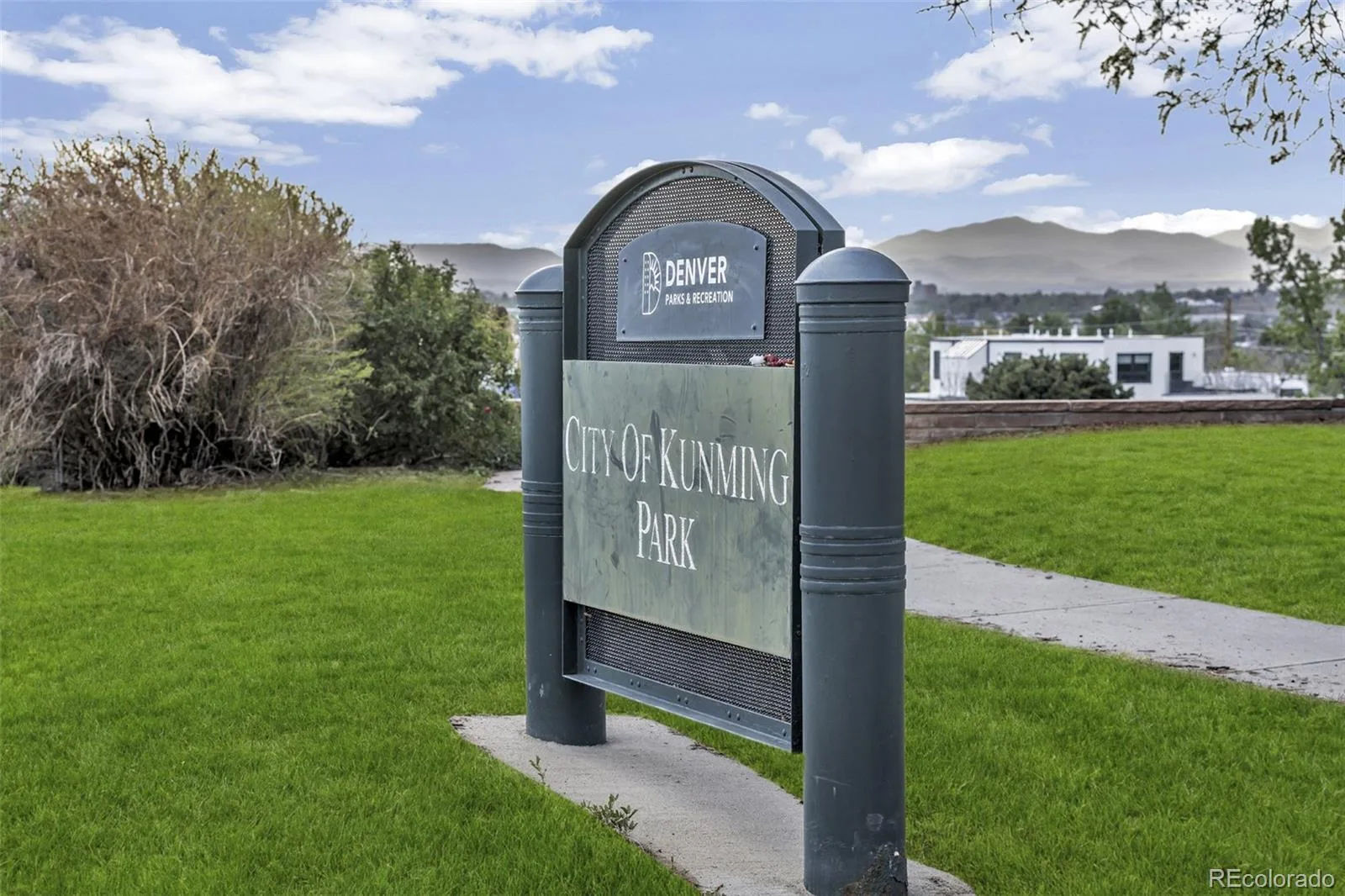 2611-2615 S Logan Street #2615 Denver CO 80210 | MLS #REC4371666 07232026014421 1600 26