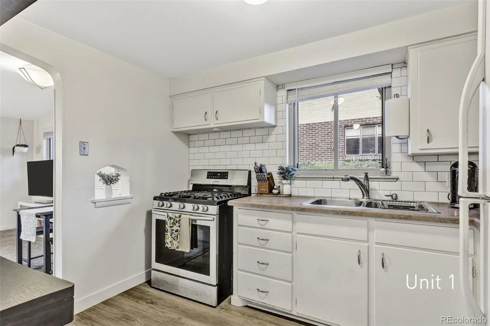 2611-2615 S Logan Street #2615 Denver CO 80210 | MLS #REC4371666 07232026014421 1600 6