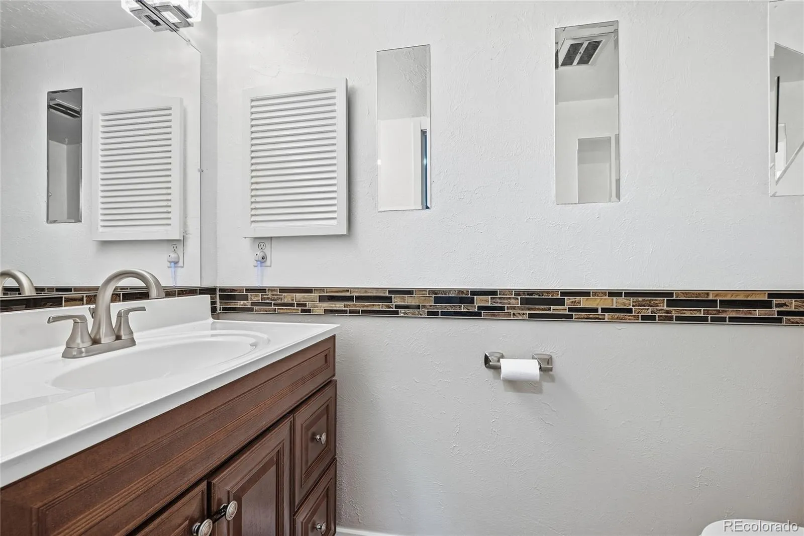 3550 S Harlan Street #157 #6 Denver CO 80235 MLS #REC4372208 04292026153745 1600 11