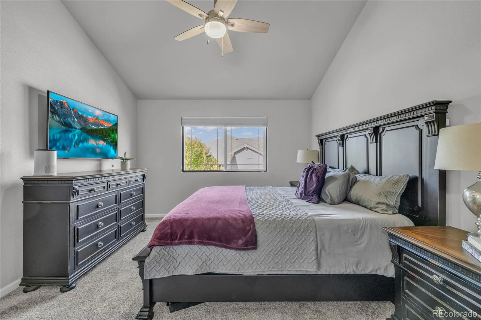 1877 S Buchanan Circle Aurora CO 80018 | MLS #REC4372725 08262026184042 1600 15
