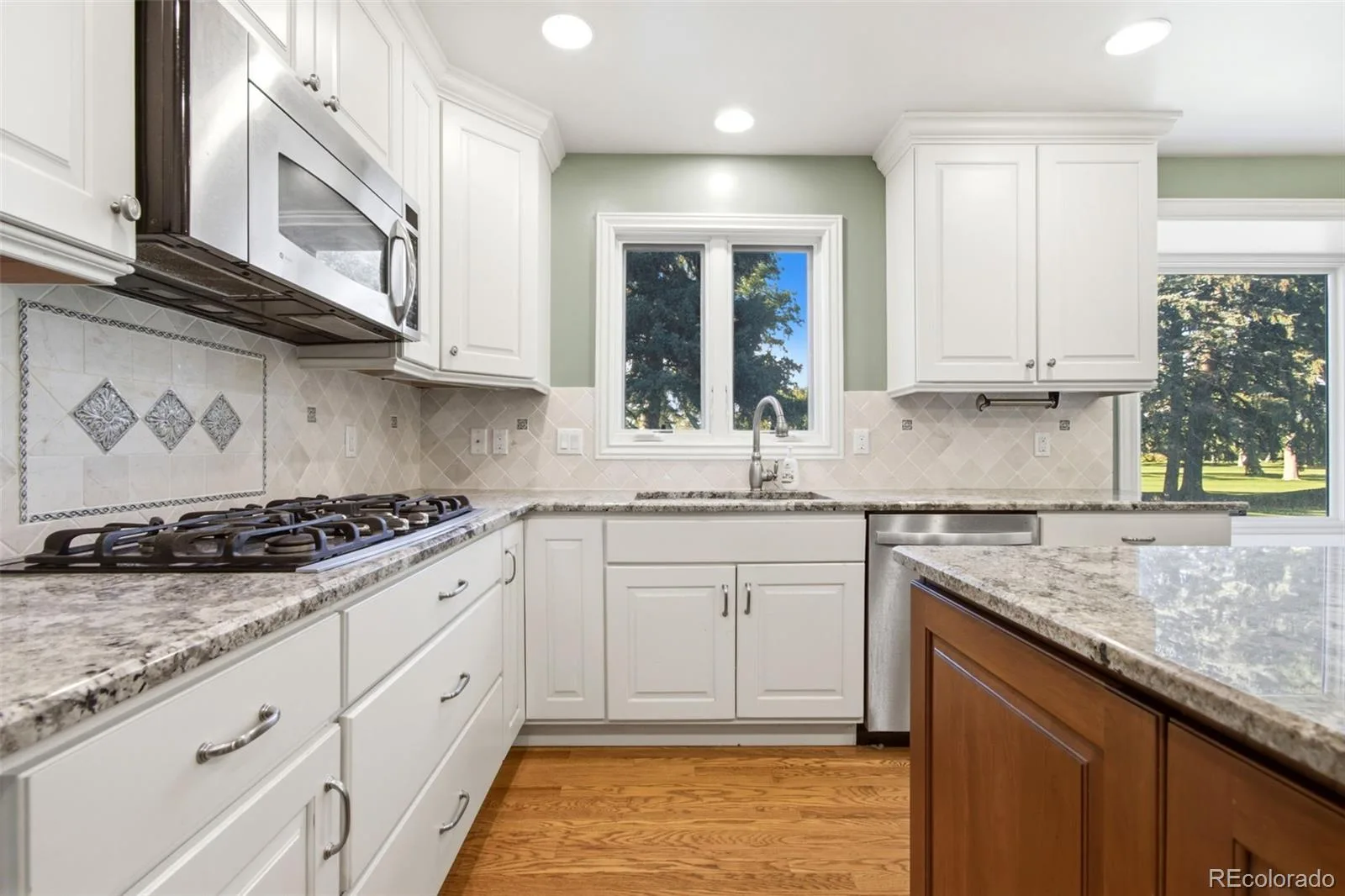 19 Niblick Lane Littleton CO 80123 | MLS #REC4374668 08182026154637 1600 10