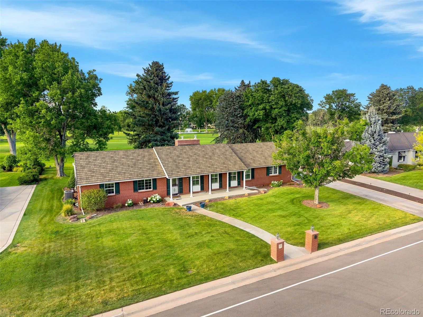 19 Niblick Lane Littleton CO 80123 | MLS #REC4374668 08182026154637 1600 25