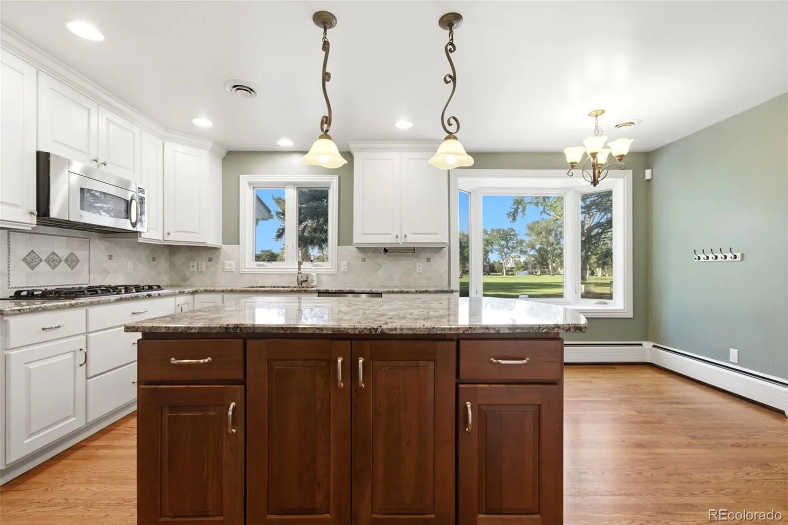 19 Niblick Lane Littleton CO 80123 | MLS #REC4374668 08182026154637 1600 8
