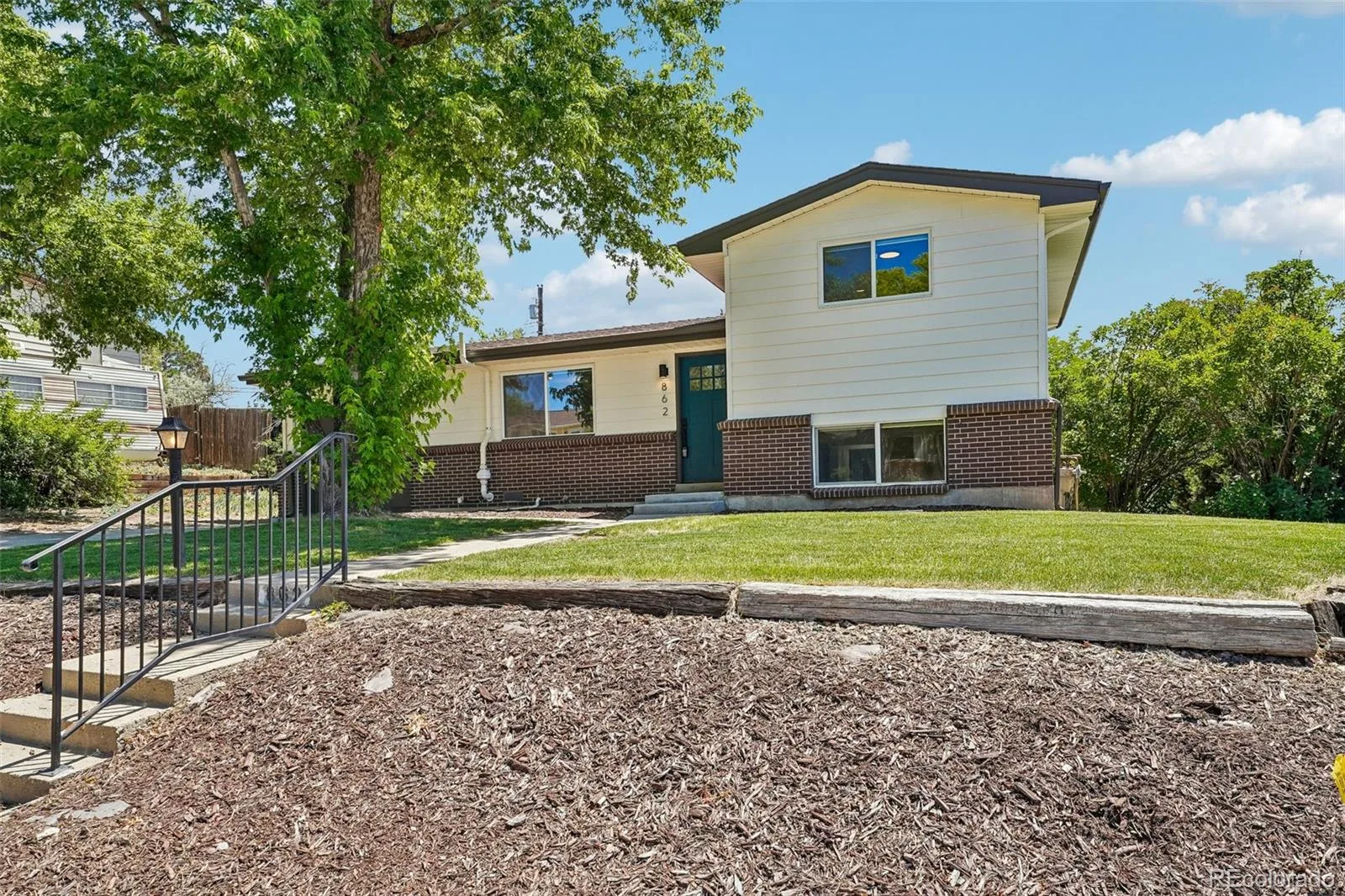 862 S Simms Street Lakewood CO 80228 MLS #REC4375610 06192026234609 1600 1