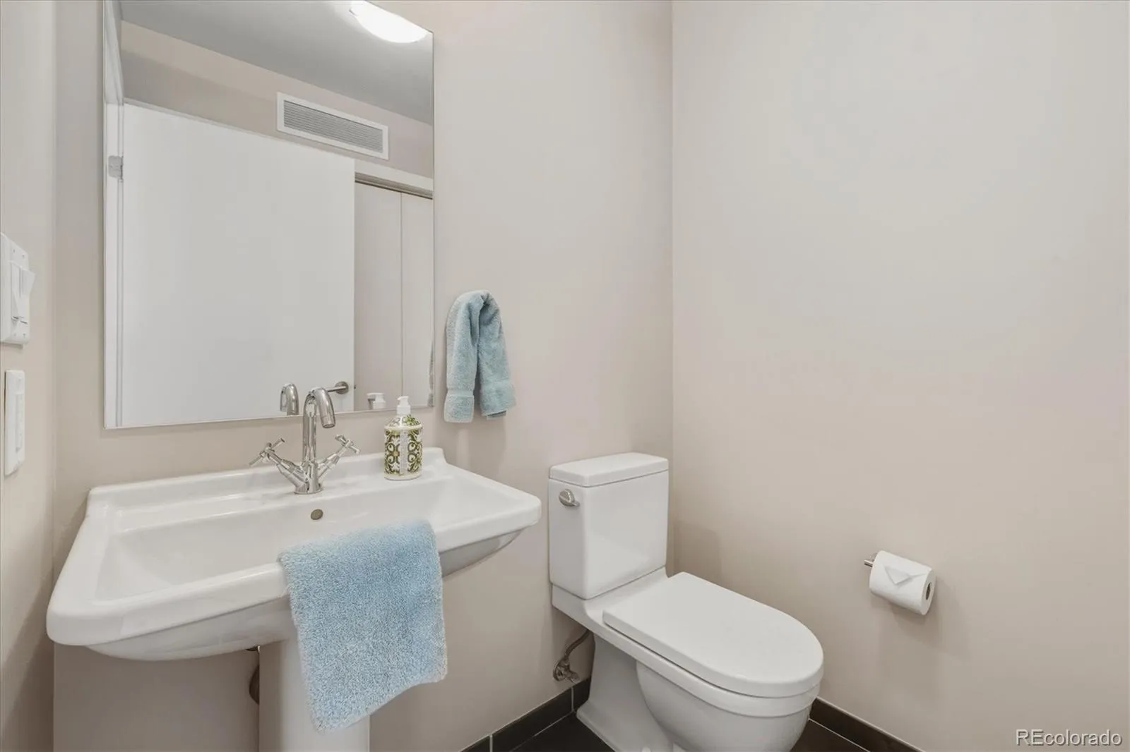 04132026184030 1600 10