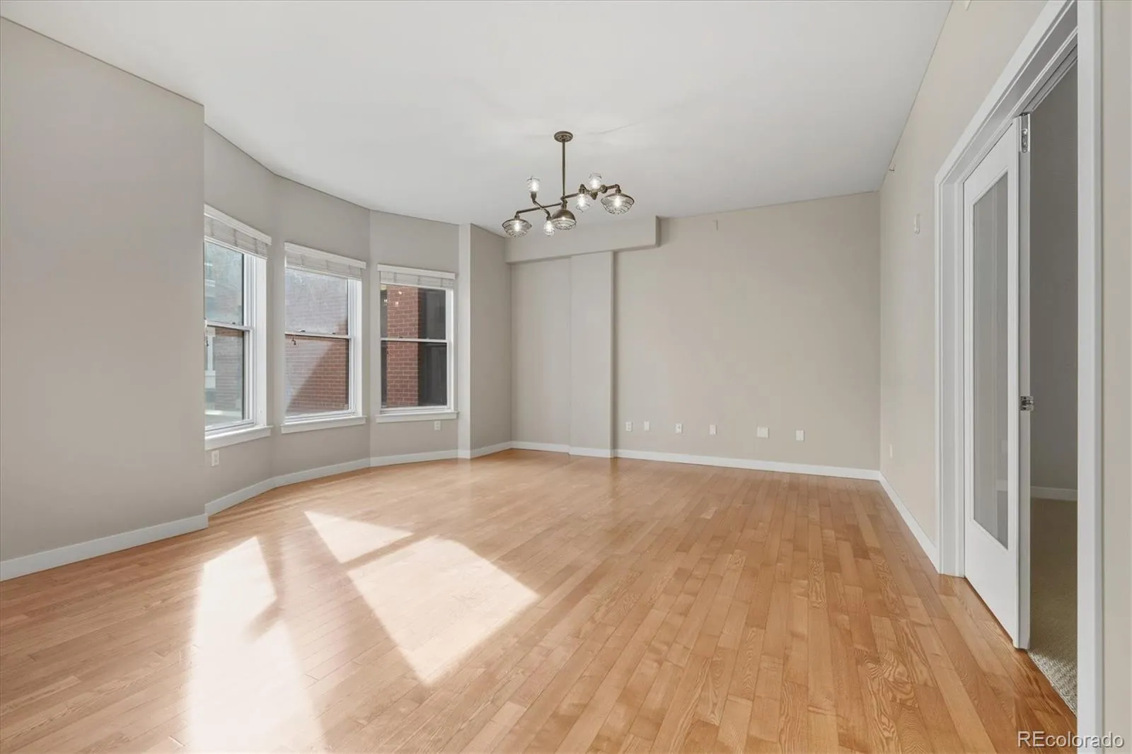 04132026184030 1600 14