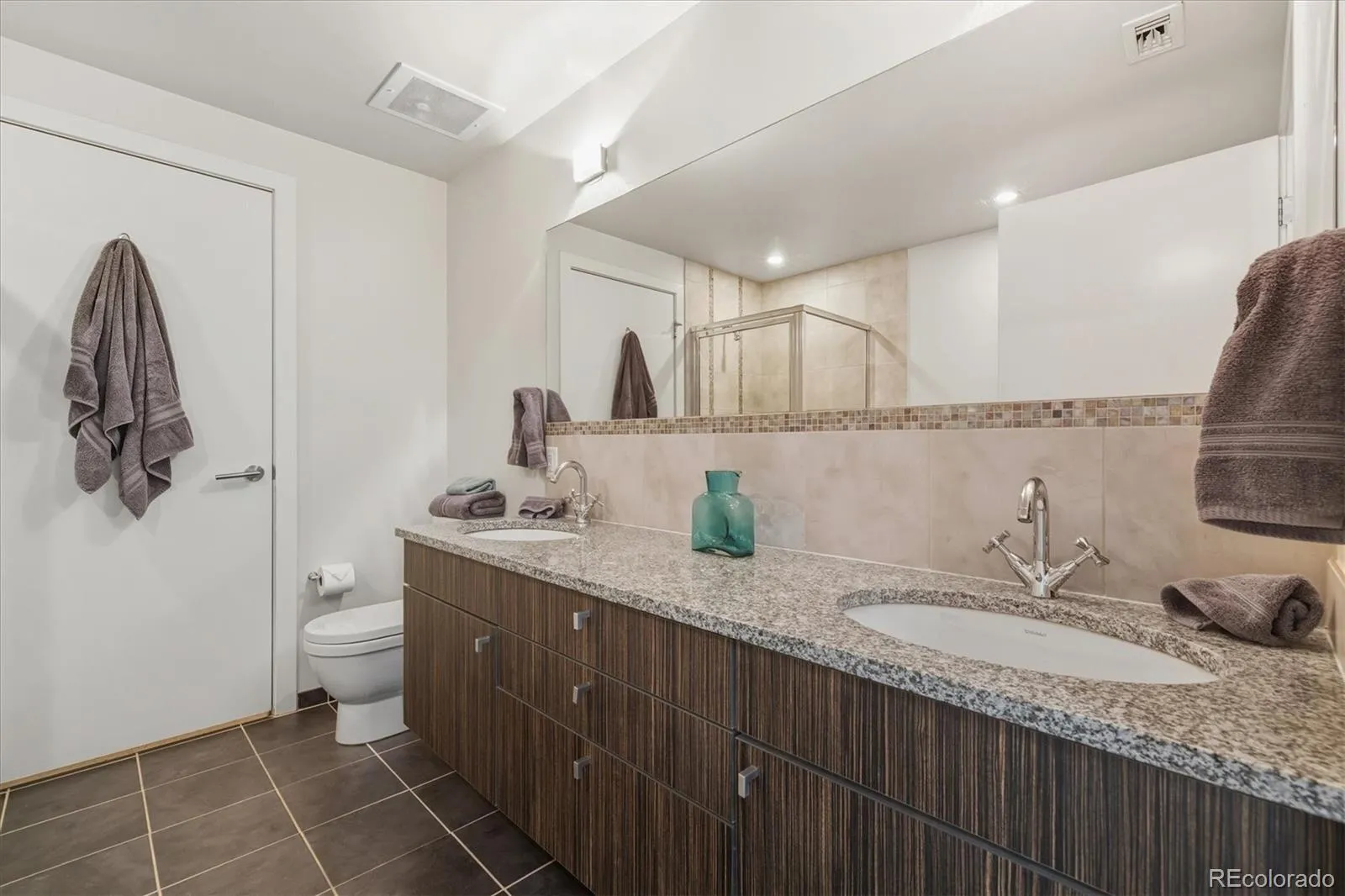 04132026184030 1600 21