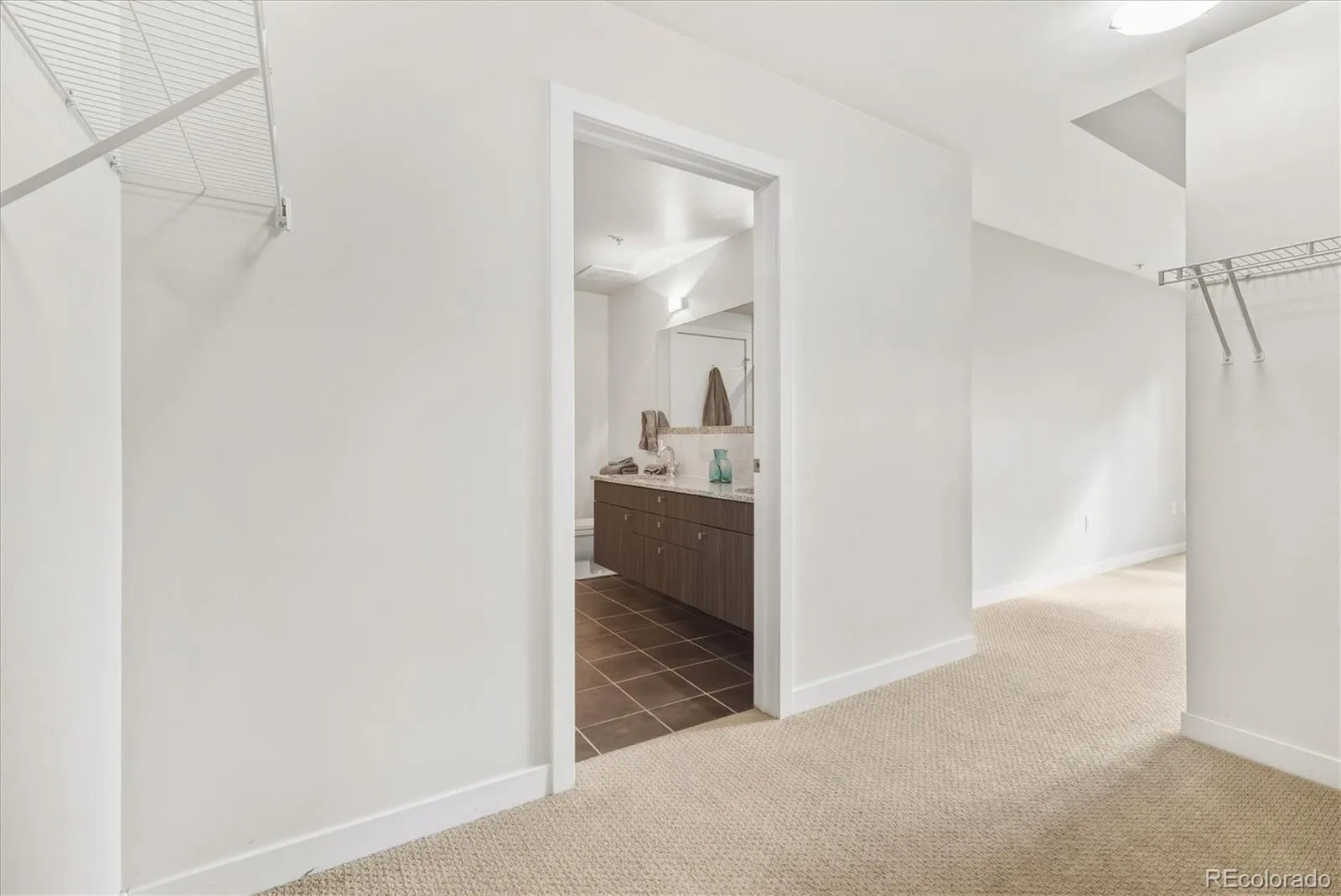 04132026184030 1600 24