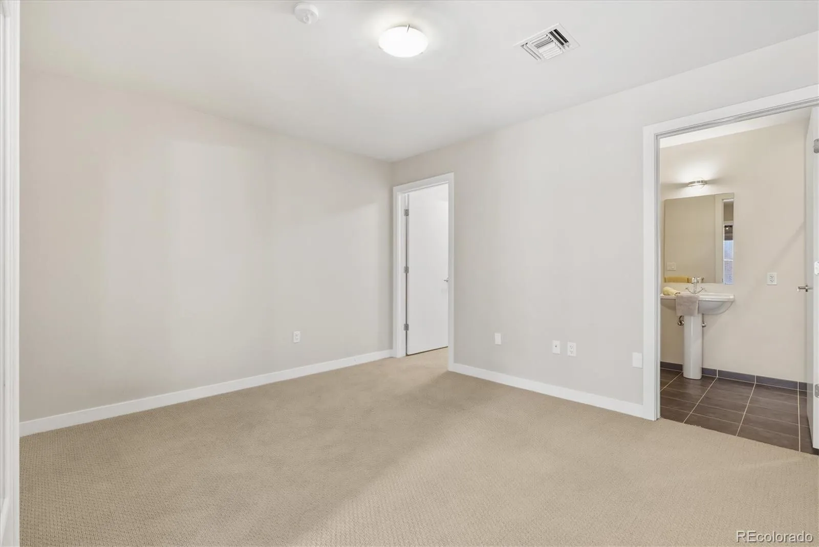 04132026184030 1600 26