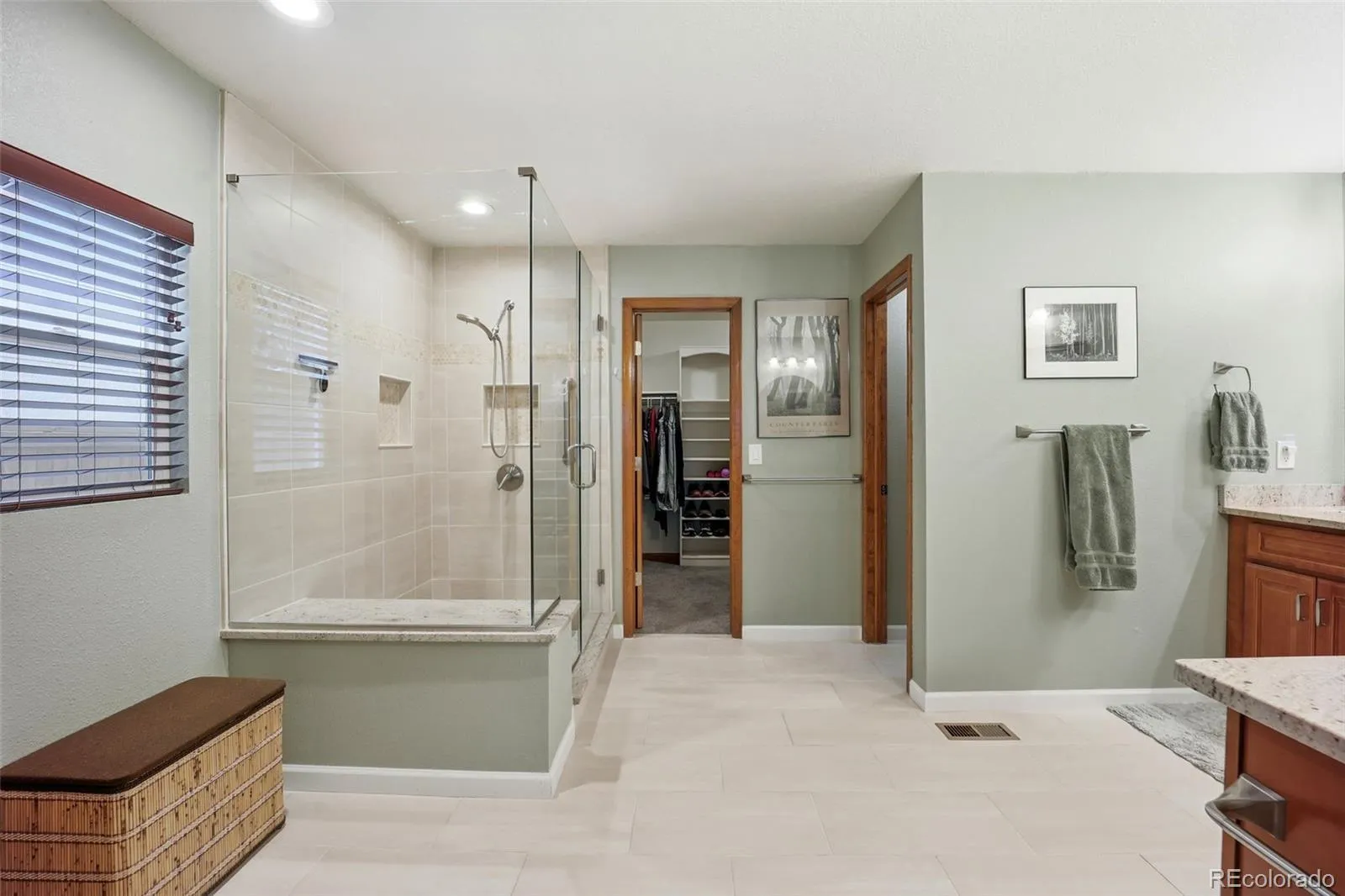 04012026185849 1600 26