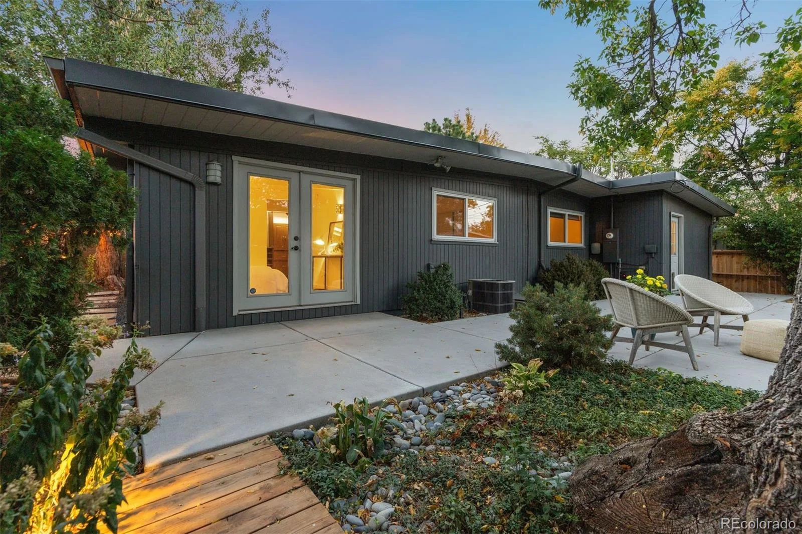 1360 S Dahlia Street Denver CO 80222 | MLS #REC4382195 10132026000401 1600 2