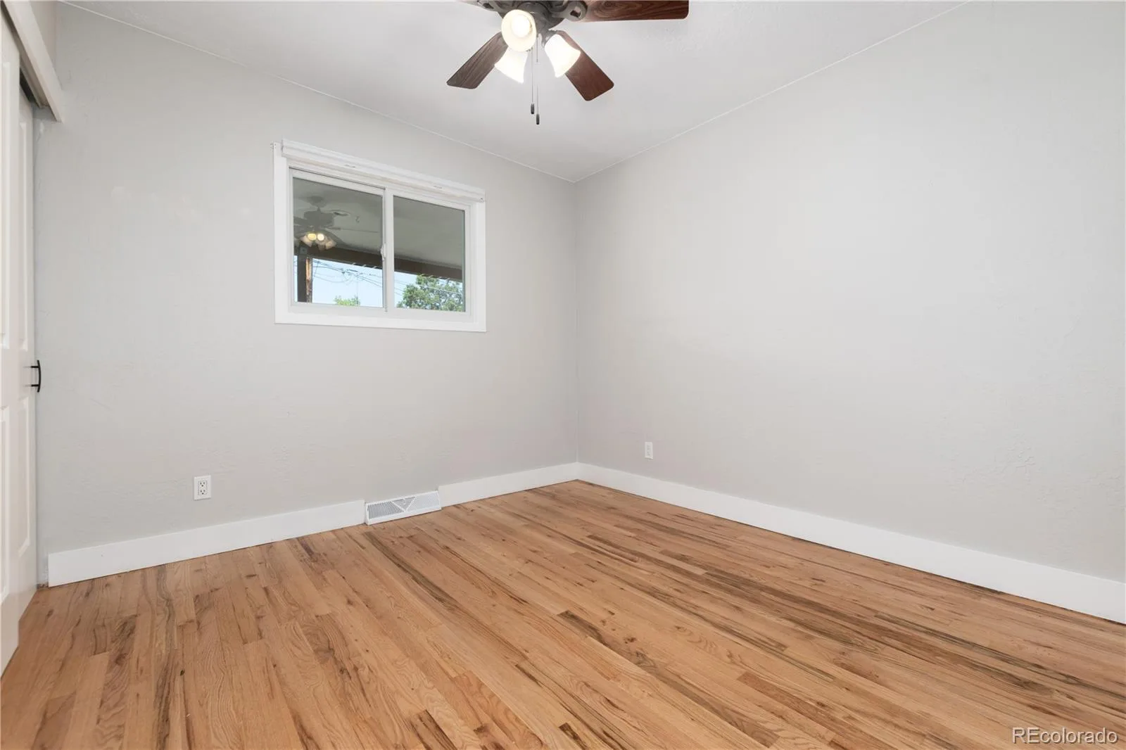 435 S Xanadu Street Aurora CO 80012 | MLS #REC4382705 08172026153511 1600 15