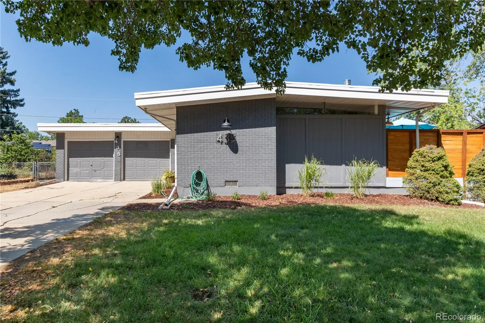 435 S Xanadu Street Aurora CO 80012 | MLS #REC4382705 08172026153511 1600 26