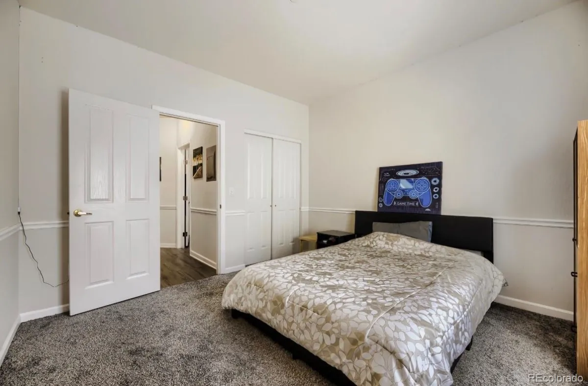 7388 S Alkire Street #206 Littleton CO 80127 | MLS #REC4382954 05262026134811 1200 22
