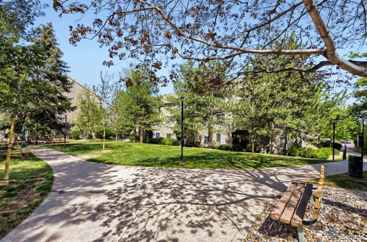 7388 S Alkire Street #206 Littleton CO 80127 | MLS #REC4382954 05262026134811 1200 29