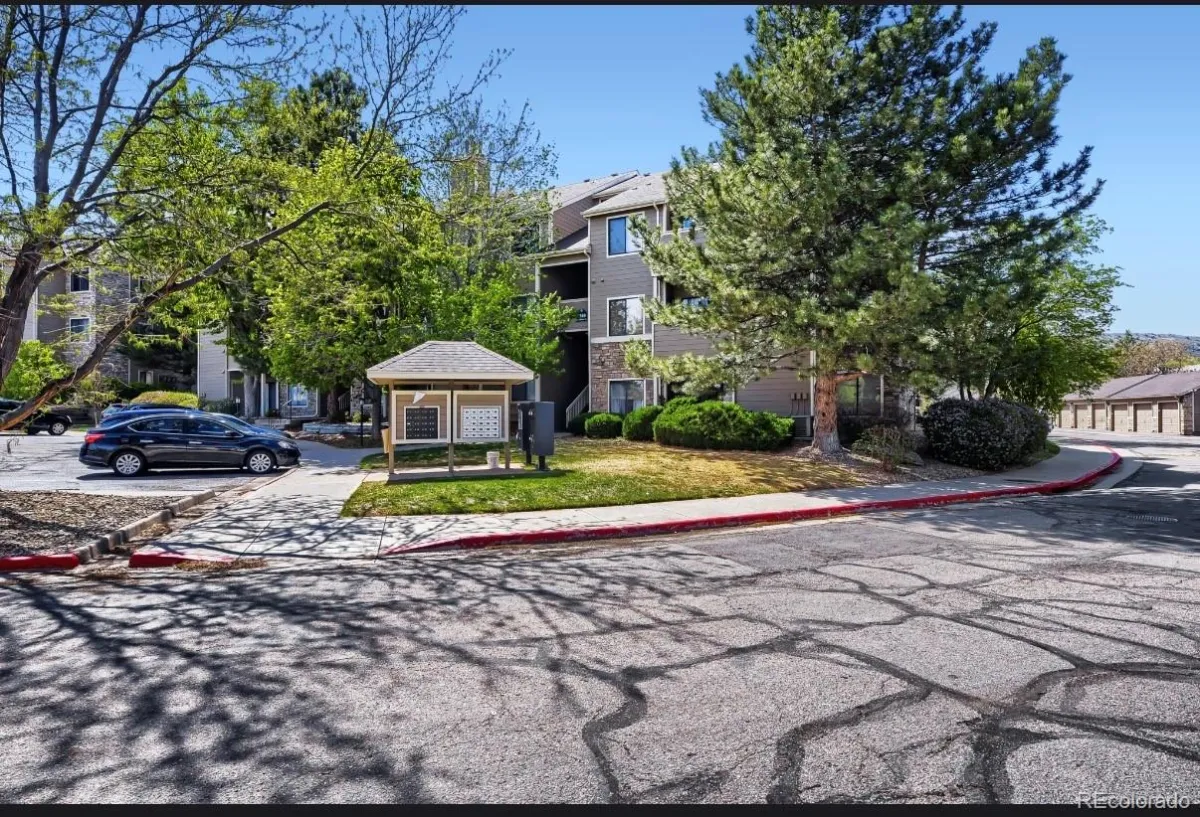 7388 S Alkire Street #206 Littleton CO 80127 | MLS #REC4382954 05262026134811 1200 5