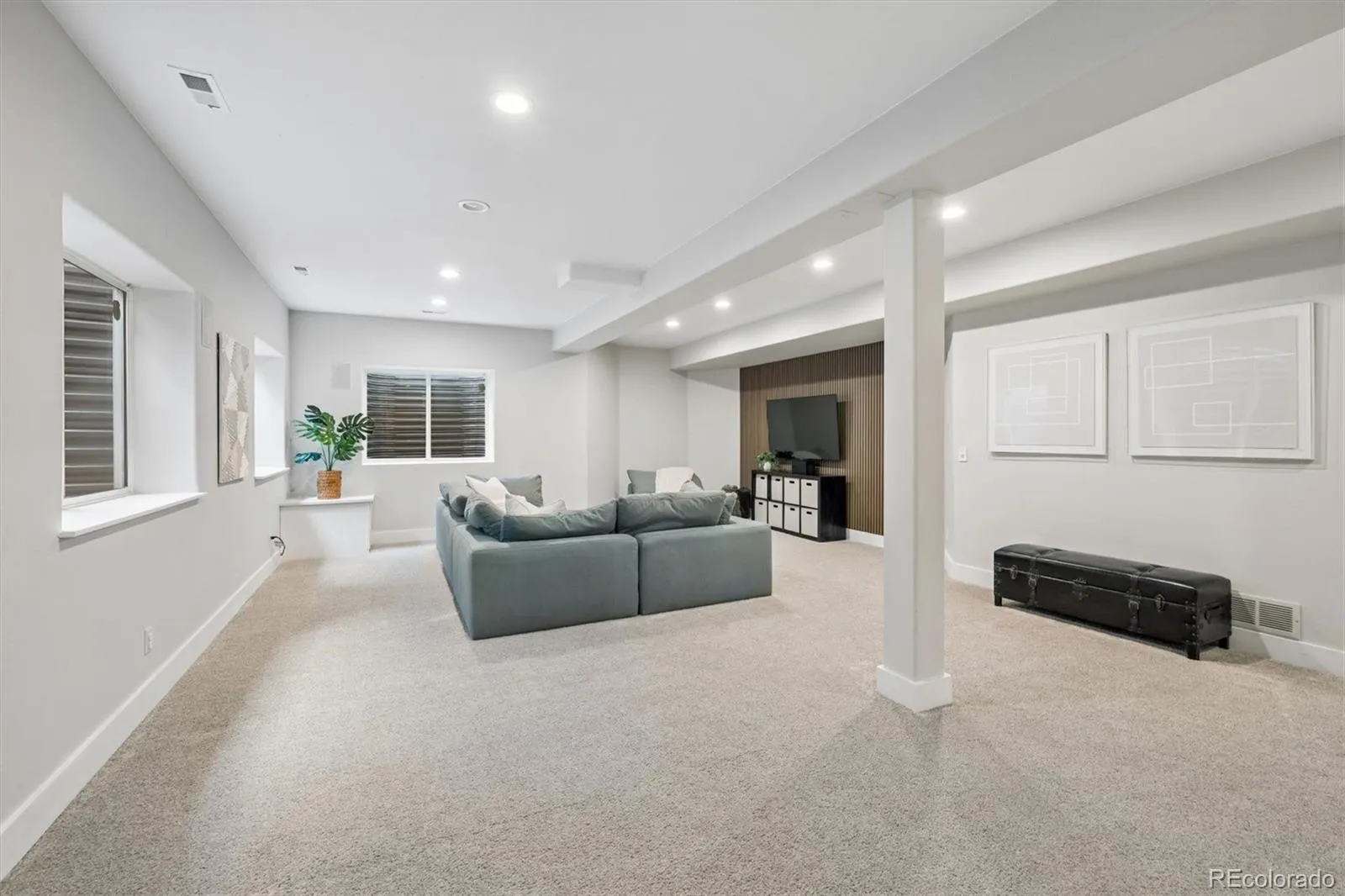 1362 S Uinta Court Denver CO 80231 MLS #REC4383817 04162026151852 1600 24