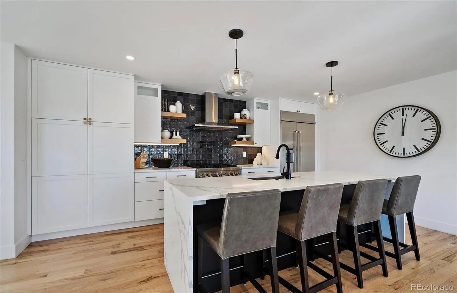 2255 E Iowa Avenue Denver CO 80210 MLS #REC4384206 05052026040605 1600 14
