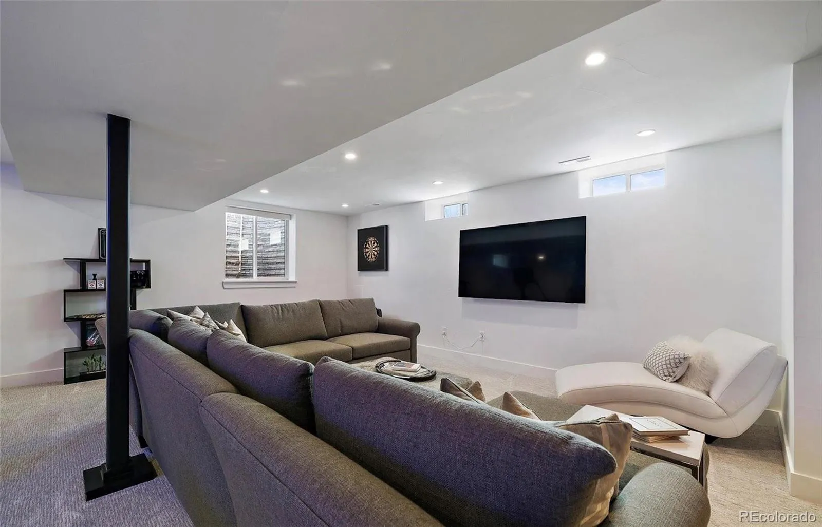 2255 E Iowa Avenue Denver CO 80210 MLS #REC4384206 05052026040605 1600 33