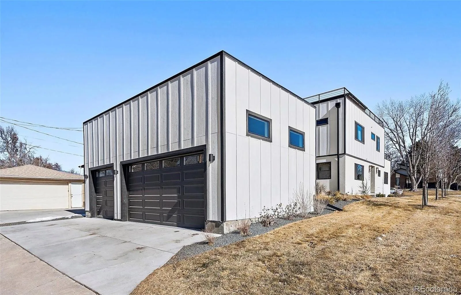 2255 E Iowa Avenue Denver CO 80210 MLS #REC4384206 05052026040605 1600 40