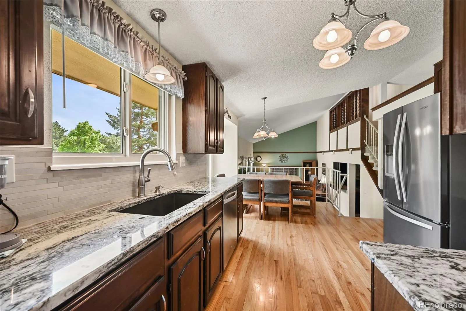 7320 Jay Street Arvada CO 80003 MLS #REC4385485 05162026040625 1600 3
