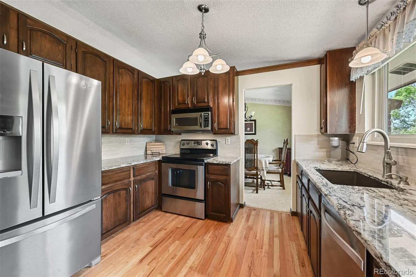 7320 Jay Street Arvada CO 80003 MLS #REC4385485 05162026040625 1600 5