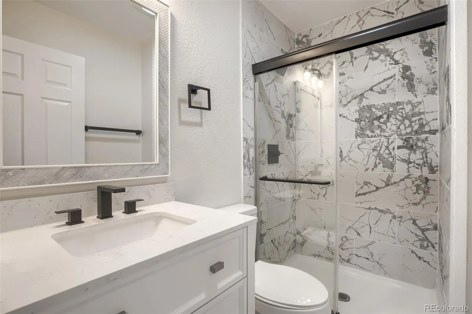 3752 S Mission Parkway Aurora CO 80013 MLS #REC4386647 04302026195204 1600 12