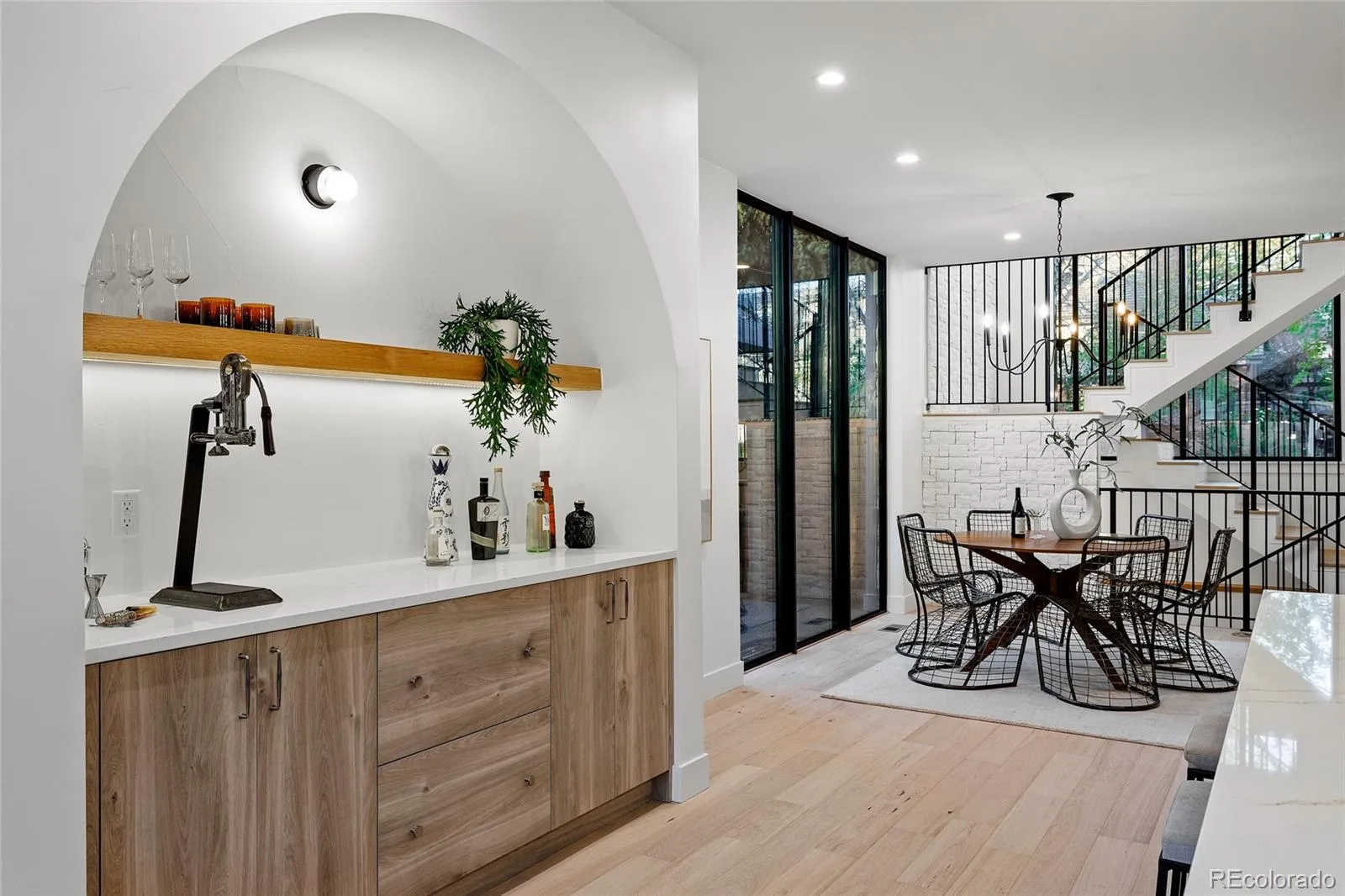 04172026234227 1600 12