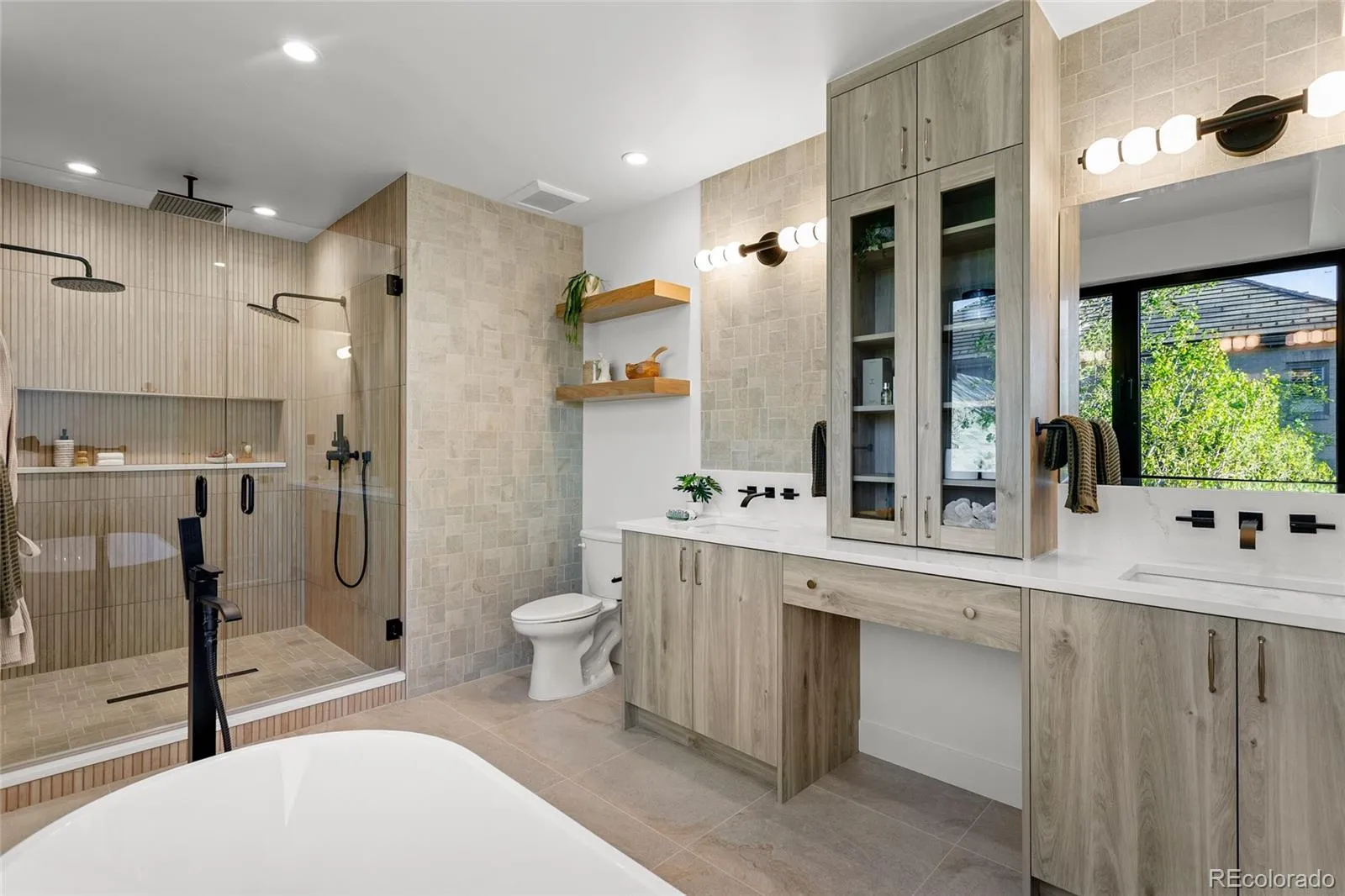 04172026234227 1600 25