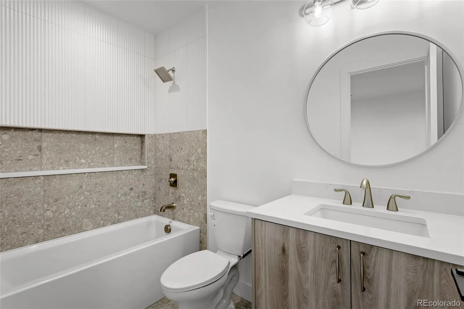 04172026234227 1600 30